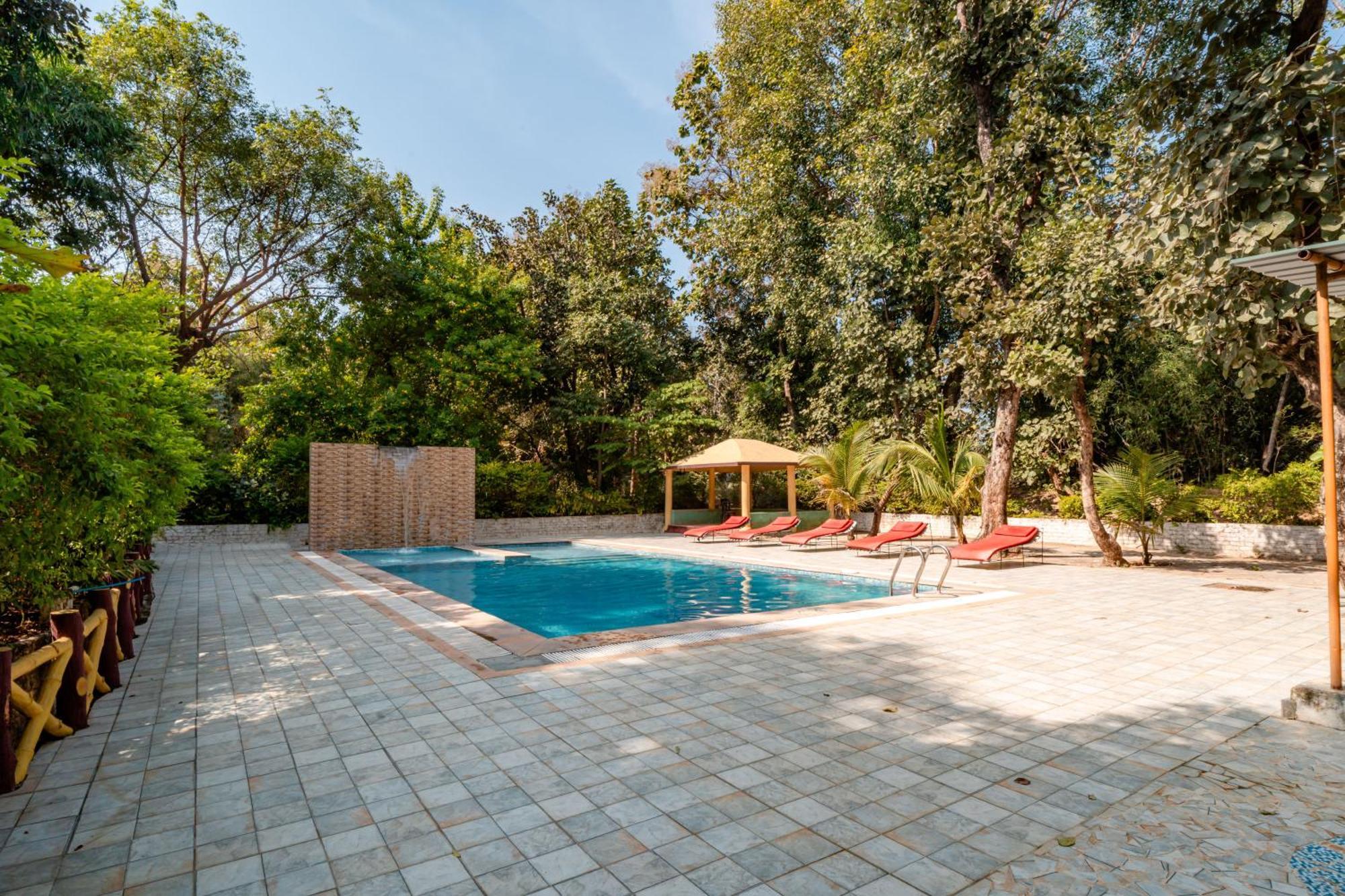 Treebo Premium Mowgli'S Den, Pench Hotel Khawasa Ngoại thất bức ảnh