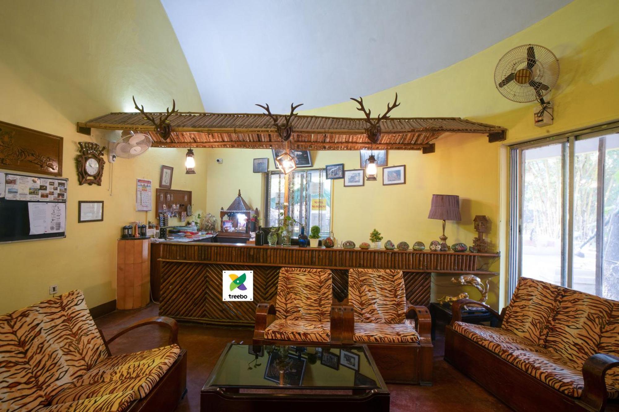 Treebo Premium Mowgli'S Den, Pench Hotel Khawasa Ngoại thất bức ảnh