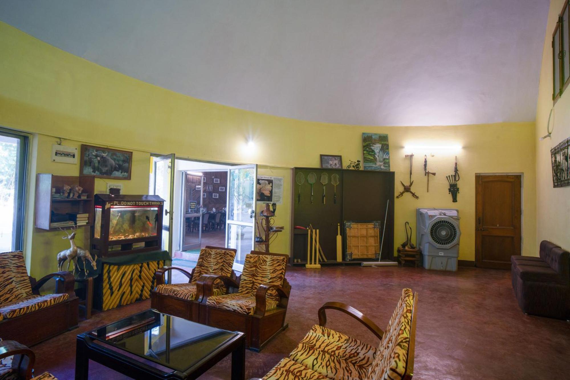 Treebo Premium Mowgli'S Den, Pench Hotel Khawasa Ngoại thất bức ảnh