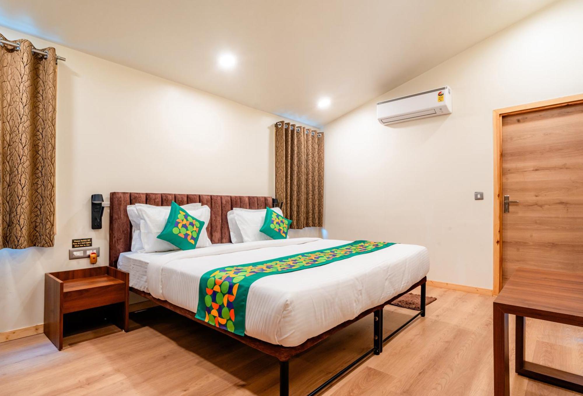Treebo Premium Mowgli'S Den, Pench Hotel Khawasa Ngoại thất bức ảnh