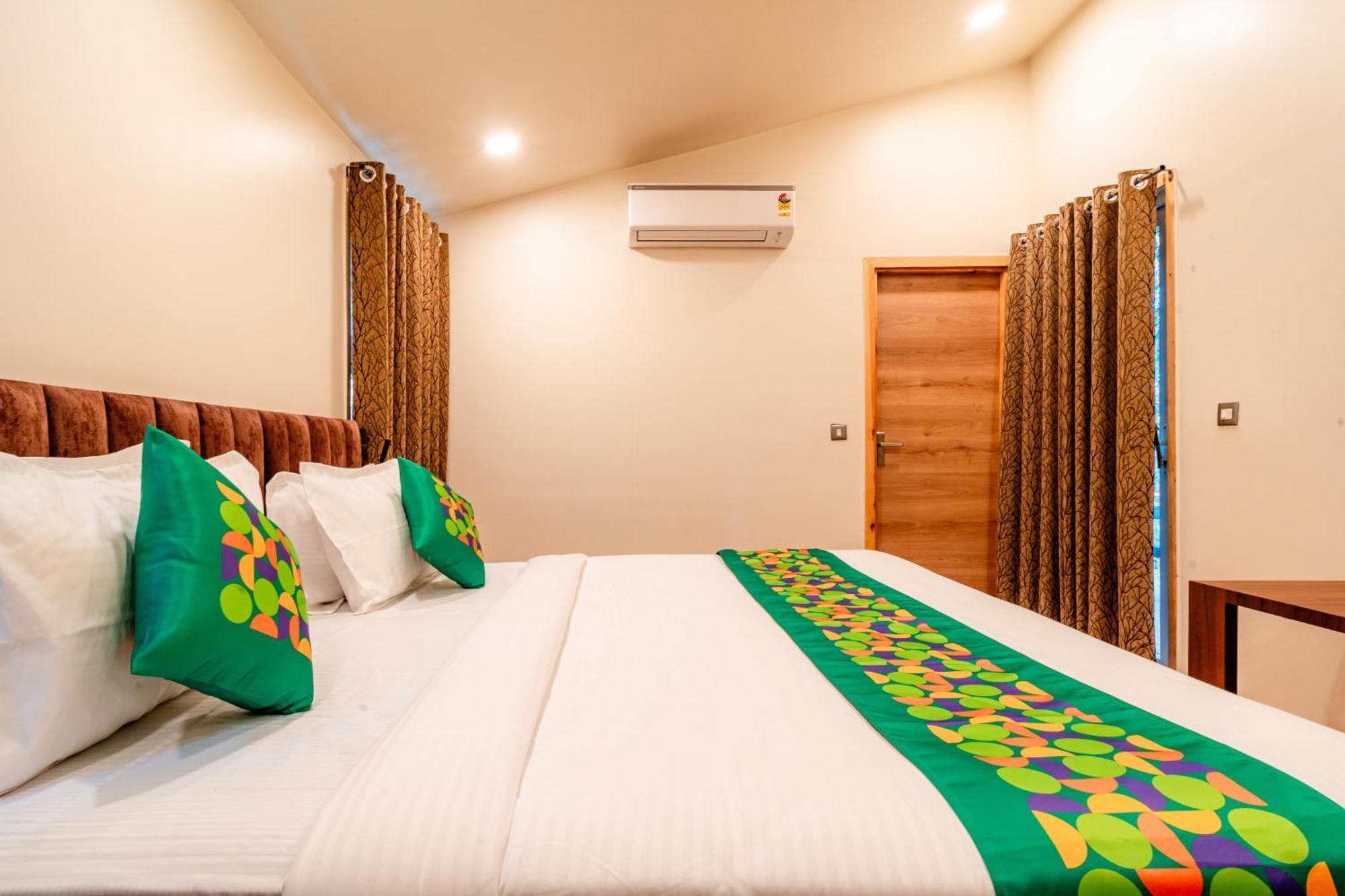 Treebo Premium Mowgli'S Den, Pench Hotel Khawasa Ngoại thất bức ảnh