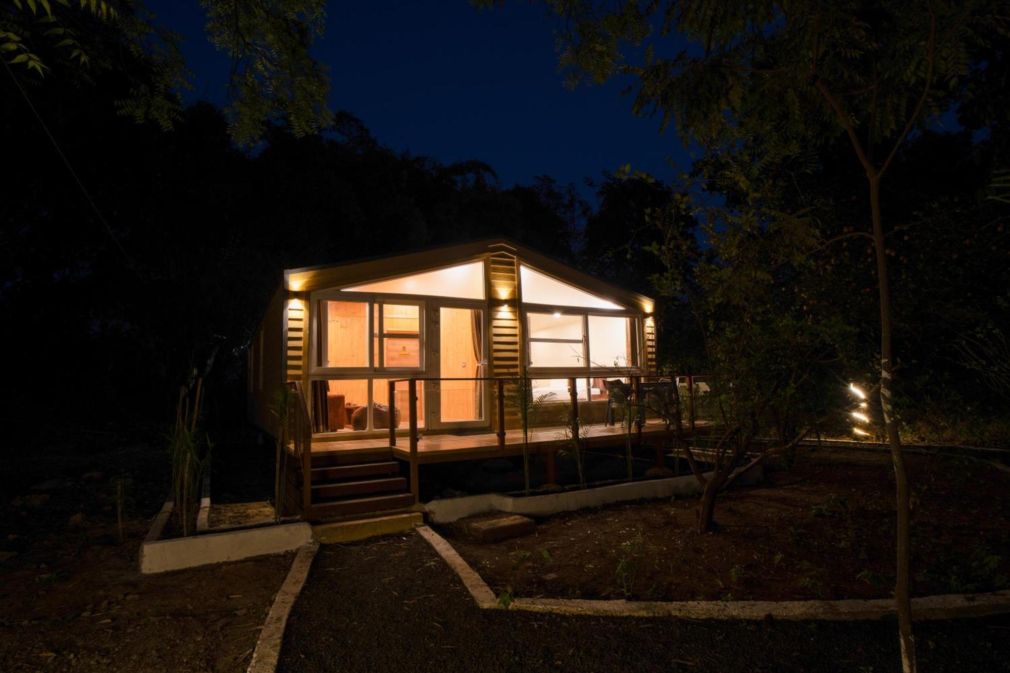 Treebo Premium Mowgli'S Den, Pench Hotel Khawasa Ngoại thất bức ảnh