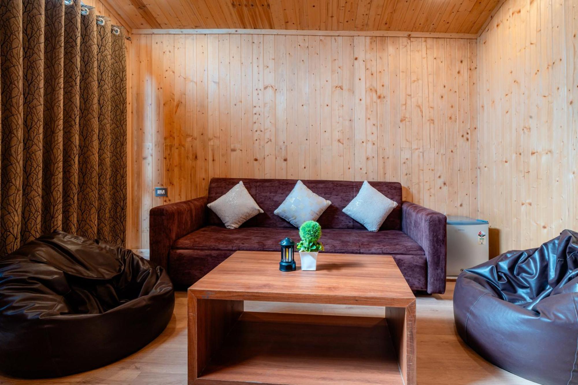 Treebo Premium Mowgli'S Den, Pench Hotel Khawasa Ngoại thất bức ảnh