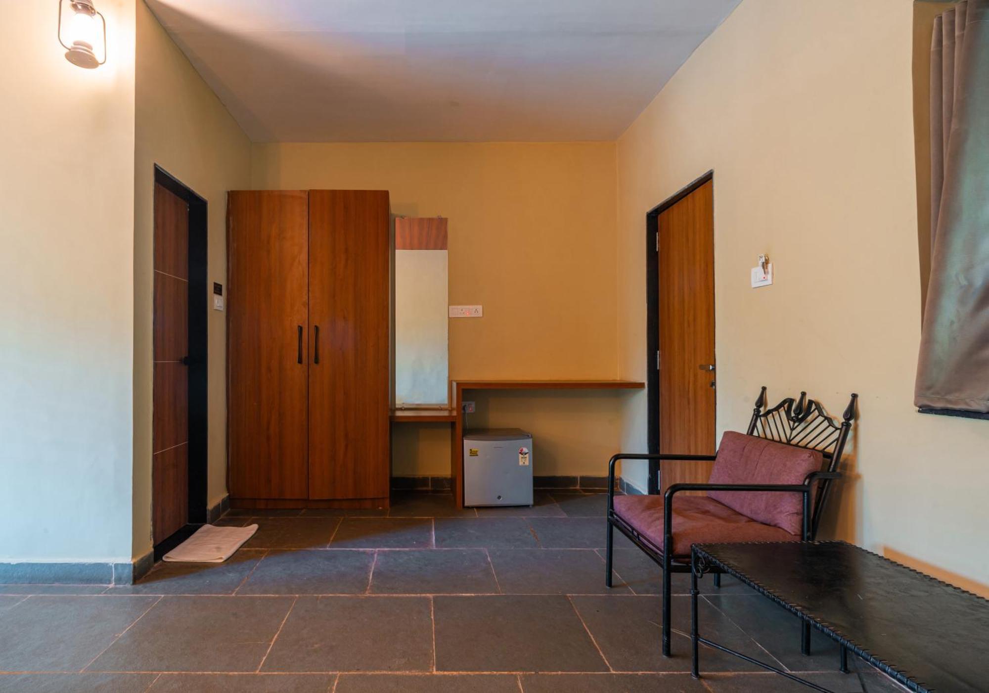 Treebo Premium Mowgli'S Den, Pench Hotel Khawasa Ngoại thất bức ảnh