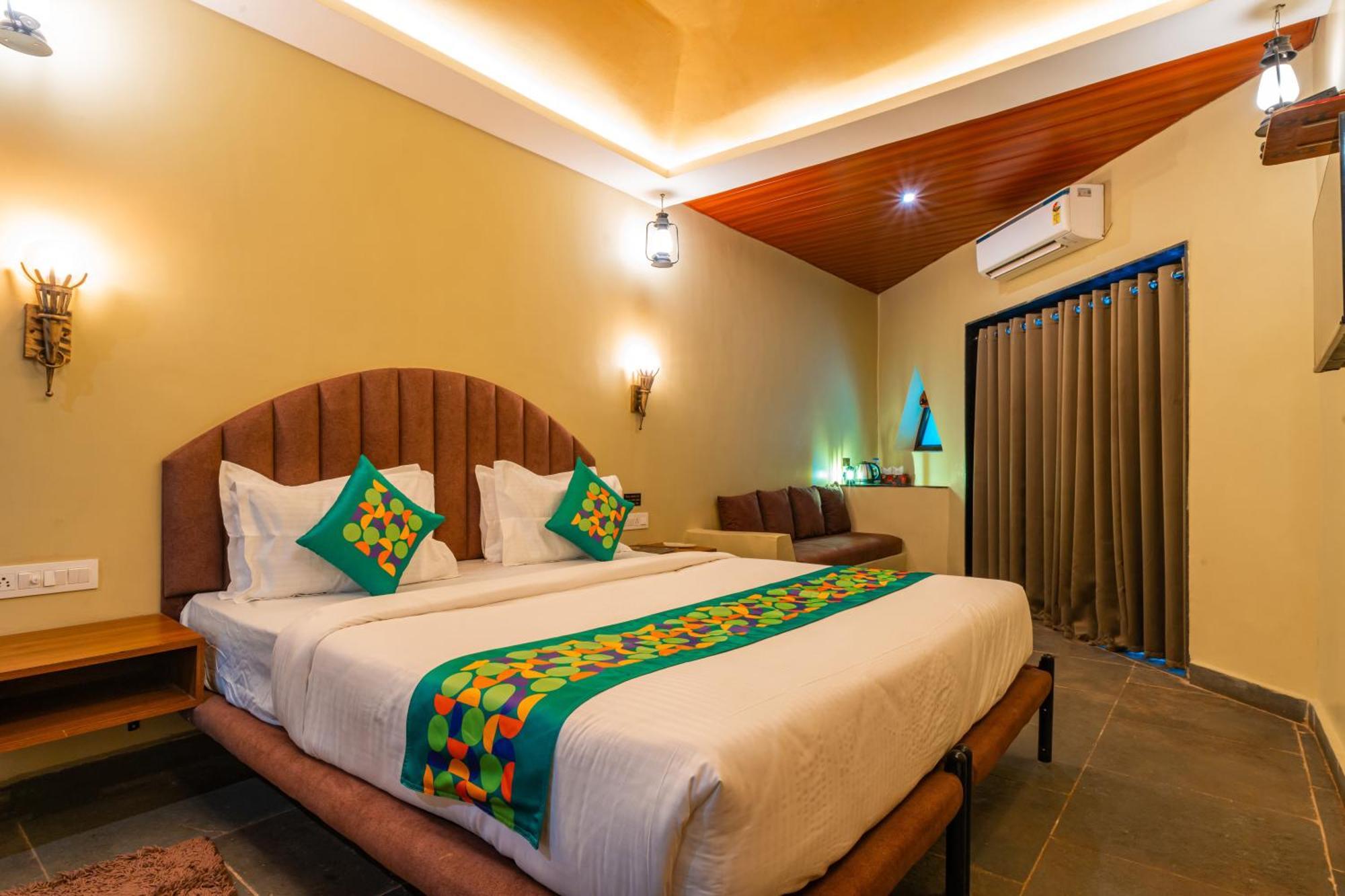 Treebo Premium Mowgli'S Den, Pench Hotel Khawasa Ngoại thất bức ảnh